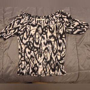 Women's Black and White Stretchy Off the Shoulder Scrunch Blouse-M